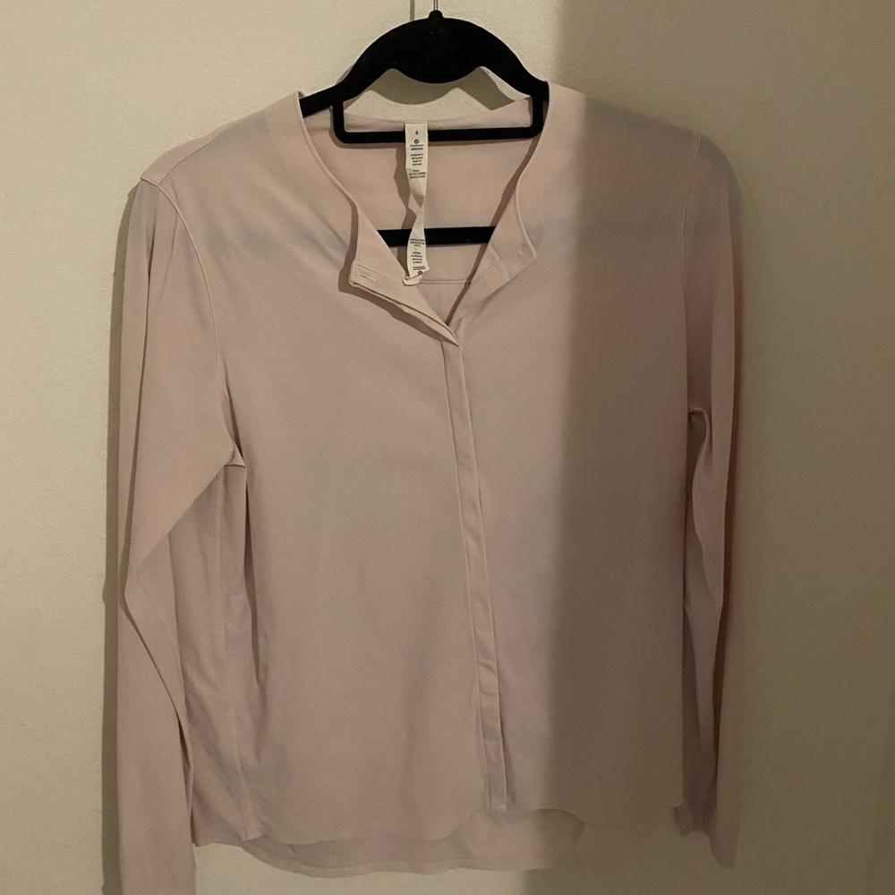 Lululemon blouse size 4